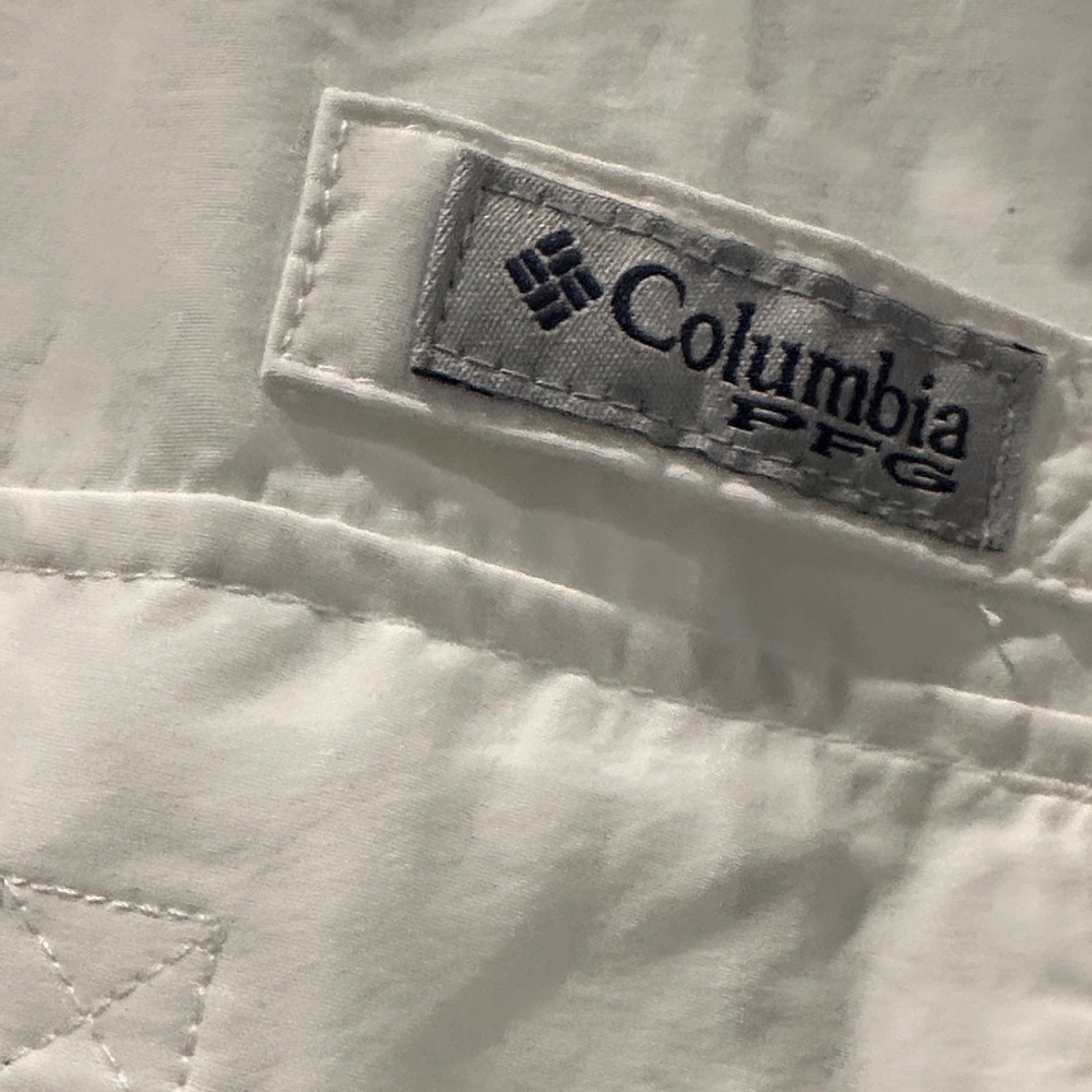 Columbia Men's White Casual Button Down Shirt omni shade relaxed Fit Size L - Picture 12 of 16